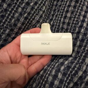 iWALK White Portable Charger